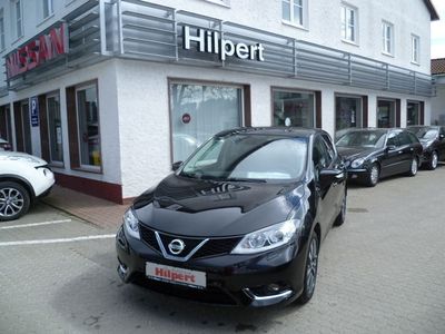 Gebraucht Nissan Pulsar Tekna 116 PS (85 kW) 2015 Schwarz metallic Limousine
