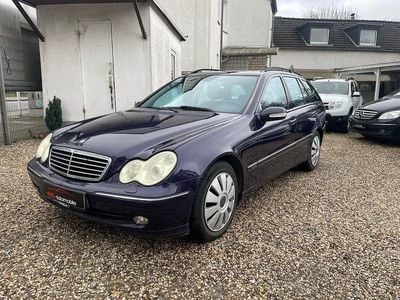 Gebraucht Mercedes C180 143 PS (105 kW) 2003 Violet Kombi