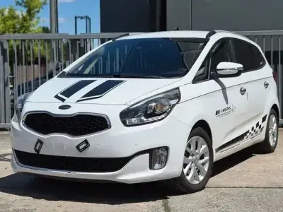 Gebraucht Kia Carens Vision 135 PS (99 kW) 2014 Weiß Van / Kleinbus