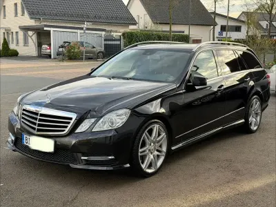 Gebraucht Mercedes E200 Avantgarde 184 PS (135 kW) 2013 Schwarz Kombi