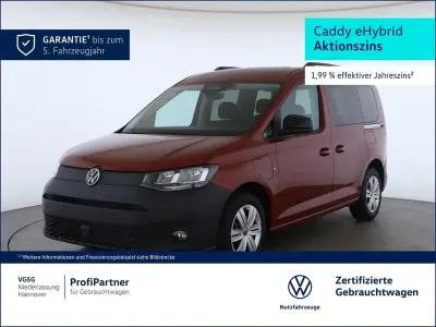 Gebraucht VW Caddy 116 PS (85 kW) 2025 Rot Van / Kleinbus
