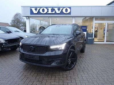 Używany Volvo XC40 Plus 163 KM (119 kW) 2025 Czarny SUV