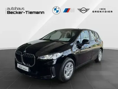 Gebraucht BMW 218 Active Tourer Efficient Dynamics 136 PS (100 kW) 2022 Schwarz ii Van / Kleinbus
