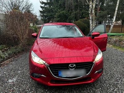 Rot Gebraucht 2018 Mazda 3 Center-Line Limousine | 14.500 € (Fairer Preis)
