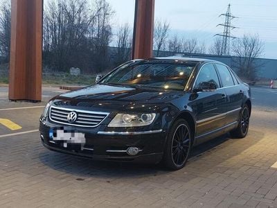VW Phaeton