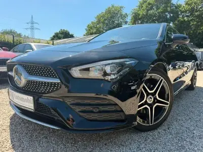 Gebraucht Mercedes CLA200 AMG 163 PS (119 kW) 2023 Schwarz Coupé