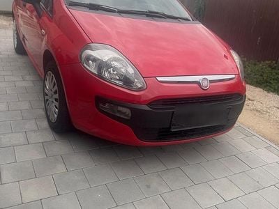 Gebraucht Fiat Punto 85 PS (62 kW) 2010 Rot Kleinwagen
