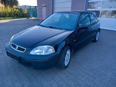 Usata Honda Civic LS 75 CV (55 kW) 1998 Nero Utilitaria