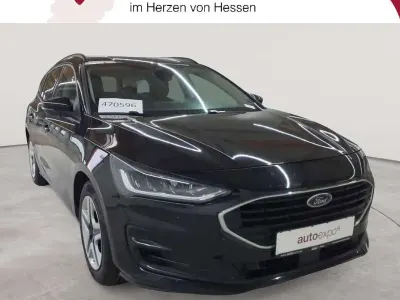Gebraucht Ford Focus Cool & Connect 120 PS (88 kW) 2022 Agate black metallic Kombi