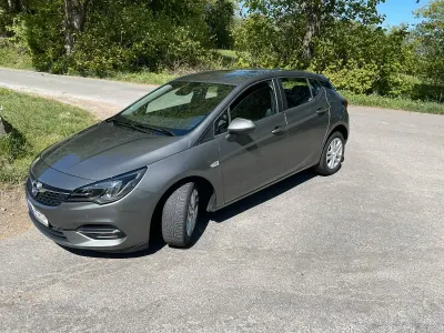 Gebraucht Opel Astra Edition 131 PS (96 kW) 2020 Grau Limousine