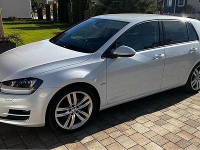 Usata VW Golf VII 140 CV (102 kW) 2012 Bianco Station wagon
