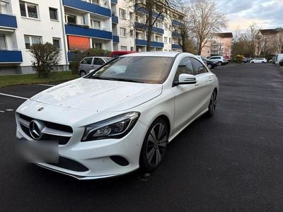 Gebraucht Mercedes 180 2017 Weiß Limousine