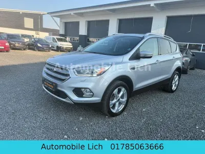 Gebraucht Ford Kuga Titanium 179 PS (131 kW) 2017 Silber SUV