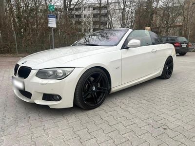Gebraucht BMW 325 Cabriolet M Sport 204 PS (150 kW) 2011 Weiß Cabrio