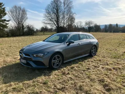 Gebraucht Mercedes CLA200 120 PS (88 kW) 2022 Grau Coupé