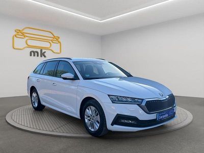 Usata Skoda Octavia Ambition 150 CV (110 kW) 2022 Bianco Station wagon