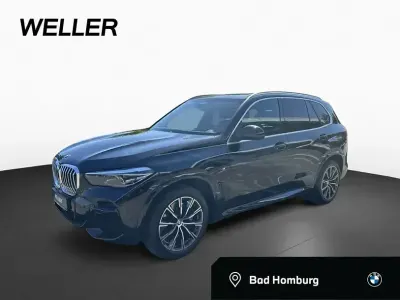 Gebraucht BMW X5 M Sport 352 PS (258 kW) 2023 Black sapphire (schwarz) SUV
