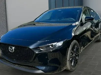 Neu Mazda 3 Nagisa 140 PS (102 kW) 2026 Schwarz Limousine