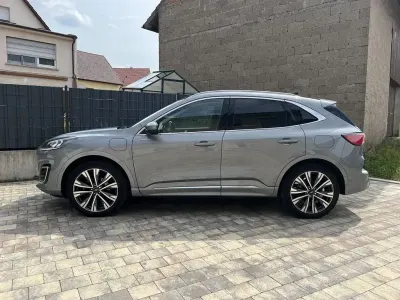 Gebraucht Ford Kuga Vignale 224 PS (164 kW) 2022 Silber SUV