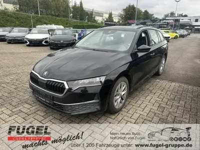 Gebraucht Skoda Octavia Selection 150 PS (110 kW) 2024 Schwarzmagic perleffekt Kombi