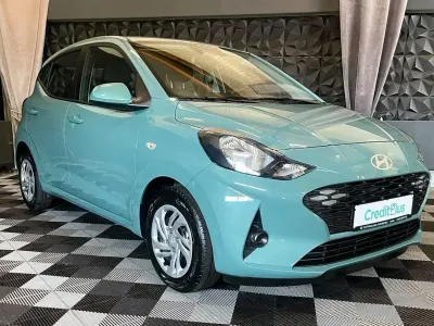 Gebraucht Hyundai i10 Select 67 PS (49 kW) 2024 Grün Kleinwagen