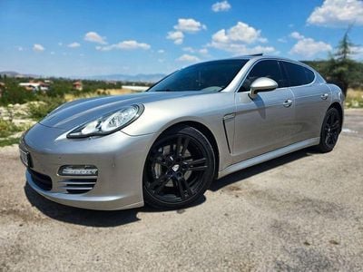 Gebraucht Porsche Panamera Turbo 400 PS (294 kW) 2010 Silber Limousine