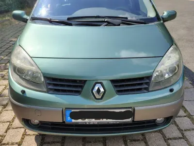 Gebraucht Renault Scénic II 135 PS (99 kW) 2004 Grün Van / Kleinbus