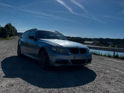 Gebraucht BMW 325 Sport Line 204 PS (150 kW) 2011 Braun Kombi