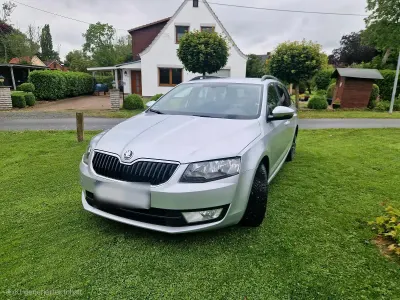 Gebraucht Skoda Octavia 150 PS (110 kW) 2015 Silber Kombi