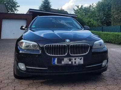 Gebraucht BMW 520 Sport Line 184 PS (135 kW) 2012 Schwarz Kombi