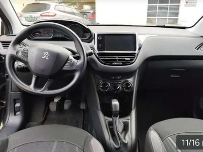 Schwarz Gebraucht 2013 Peugeot 208 Kleinwagen | 4.900 € (Fairer Preis)