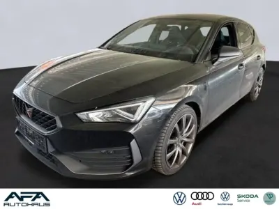 Używany Cupra Leon 204 KM (150 kW) 2022 Czarny Sedan/Limuzyna
