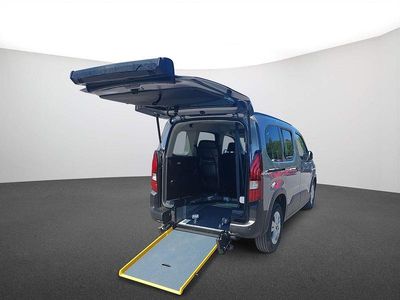 Gebraucht Peugeot Rifter Allure 131 PS (96 kW) 2026 Artensesilber Van / Kleinbus