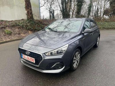Gebraucht Hyundai i30 YES! 116 PS (85 kW) 2020 Micron grey / met Limousine