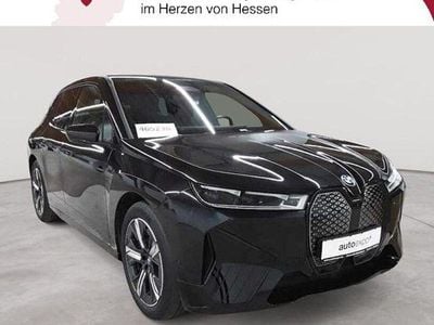Saphirschwarz metallic Gebraucht 2023 BMW iX Sport Line SUV | 54.990 € (Superpreis)