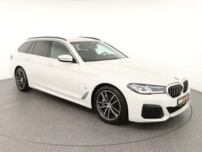 Gebraucht BMW 540 M Sport 340 PS (250 kW) 2023 Weiß Kombi