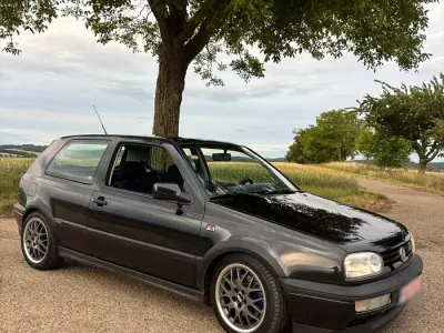Gebraucht VW Golf 174 PS (127 kW) 1992 Schwarz Coupé