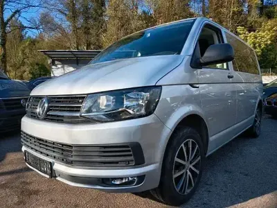 Gebraucht VW Multivan Trendline 150 PS (110 kW) 2018 Andere Van / Kleinbus