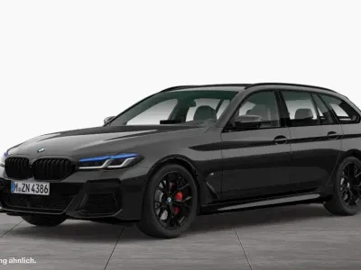Gebraucht BMW 530 M Sport 286 PS (210 kW) 2023 Schwarz Kombi
