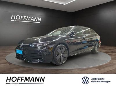 Usata VW Passat R-line 193 CV (141 kW) 2025 Nero Station wagon