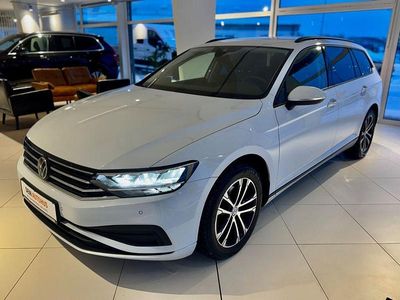 Gebraucht VW Passat R 150 PS (110 kW) 2022 Andere Kombi