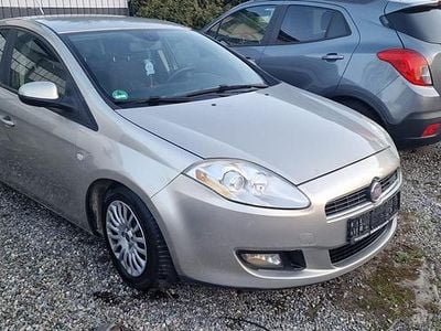 Gebraucht Fiat Bravo 2009 Gold Kleinwagen