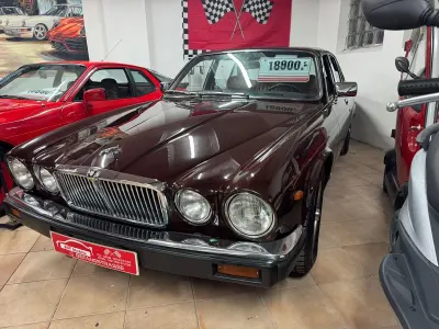 Gebraucht Jaguar XJ6 205 PS (150 kW) 1982 Braun Limousine