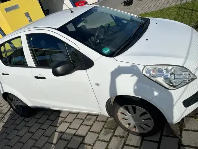 Second-hand Suzuki Splash 2009 Alb Hatchback