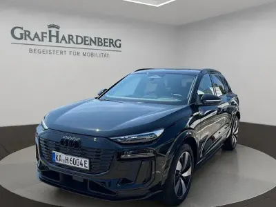 Gebraucht Audi Q6 e-tron Ambiente 285 kW (388 PS) 2024 Schwarz SUV