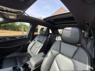 Gebraucht Porsche Macan Basis 265 PS (194 kW) 2023 SUV