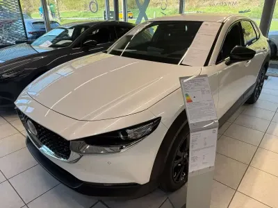 Nouă Mazda CX-3 Homura-Line 140 CP (102 kW) 2026 Alb SUV