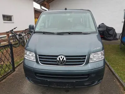 Begagnad VW T5 174 HK (127 kW) 2006 Grå Van