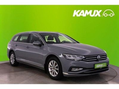 Gebraucht VW Passat Elegance 200 PS (147 kW) 2024 Mondsteingrau Kombi