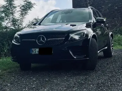 Gebraucht Mercedes GLC43 AMG AMG 367 PS (269 kW) 2018 Schwarz SUV